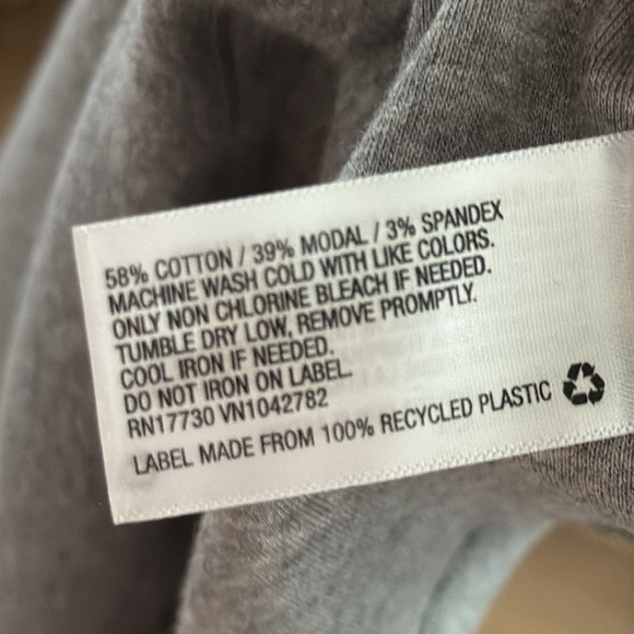 Disneyland Cardio Fitted Cotton Modal Tank Top Medium - Picture 5 of 5